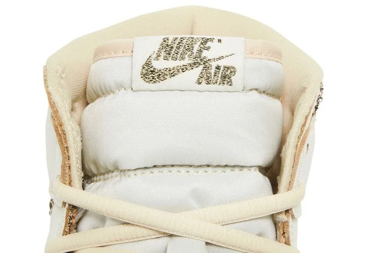 Krossovki-Air-Jordan-1-Retro-High-OG-Craft-Vibrations-of-Naija-8