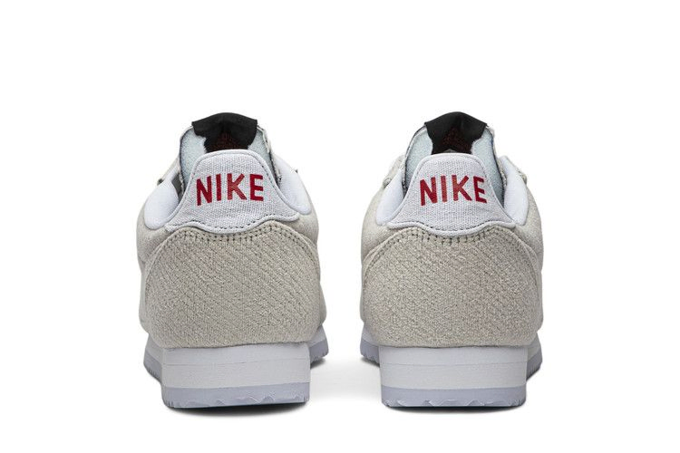 Кроссовки Stranger Things x Nike Classic Cortez QS 'Upside Down'