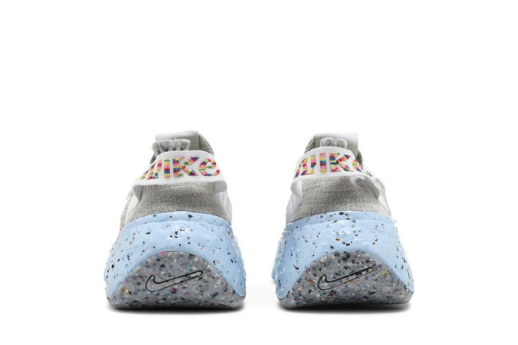 Кроссовки Nike Wmns Space Hippie 04 'Photon Dust'