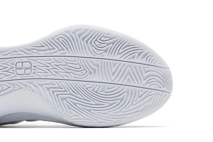 Krossovki-Nike-Wmns-Sabrina-1-TB-Promo-White-University-Red-4