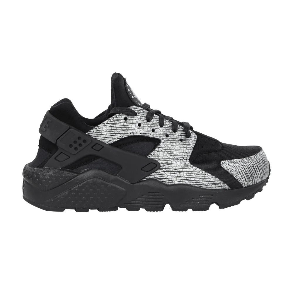 Krossovki-Nike-Wmns-Air-Huarache-Black-Reptile