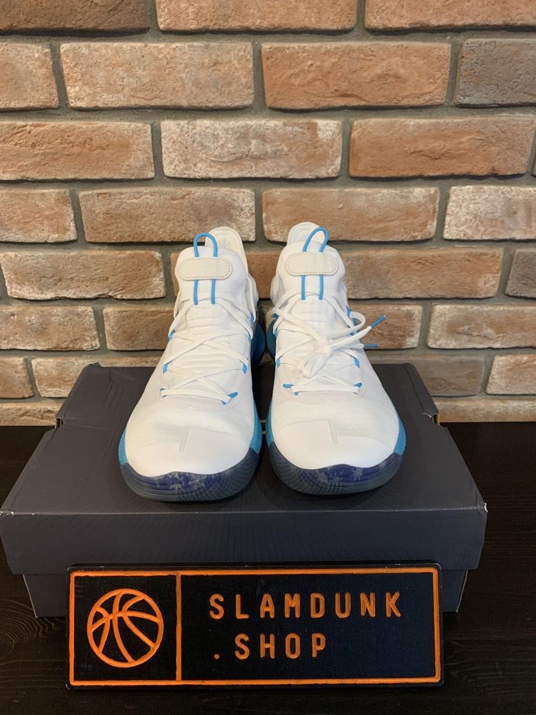 Кроссовки Under Armour Curry 6 Christmas in the Town