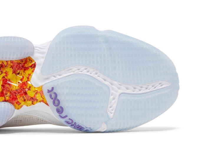 Кроссовки Flintstone x Nike LeBron 19 Low EP 'Magic Fruity Pebbles'