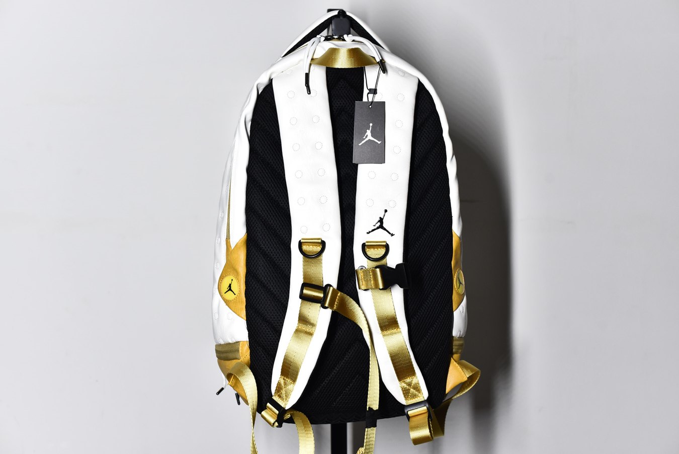 Рюкзак Air Jordan Retro 13 Backpack White Gold