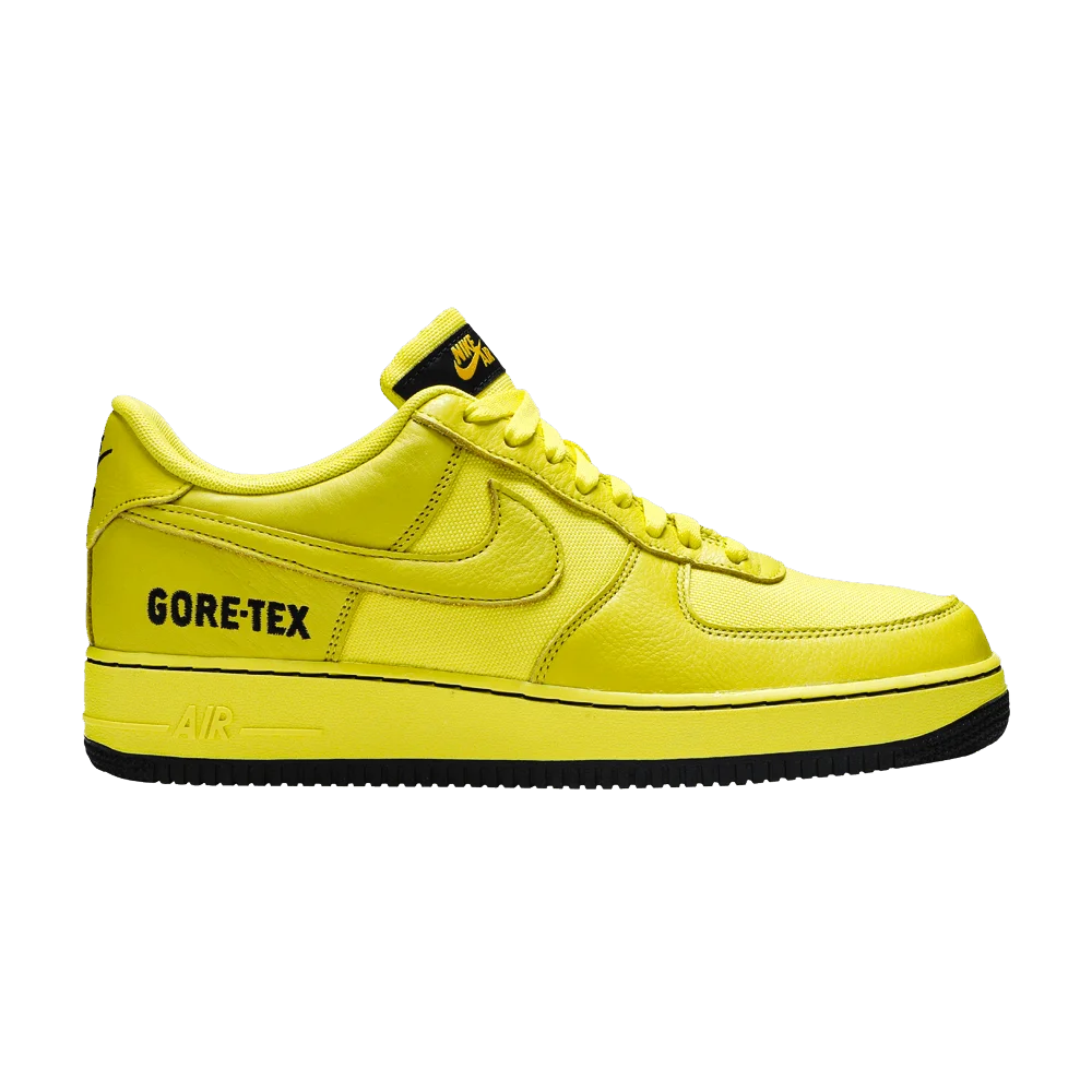 Krossovki-Nike-Air-Force-1-Low-GORE-TEX-Dynamic-Yellow