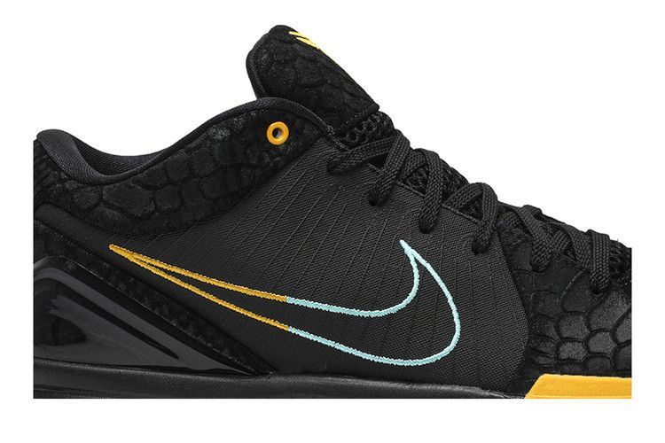 zoom-kobe-4-protro-snakeskin-av6339-002_01