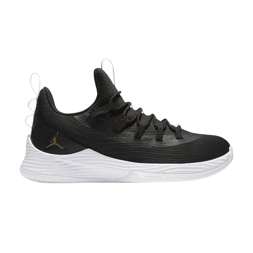 Krossovki-Air-Jordan-Ultra.Fly-2-Low-Black-White