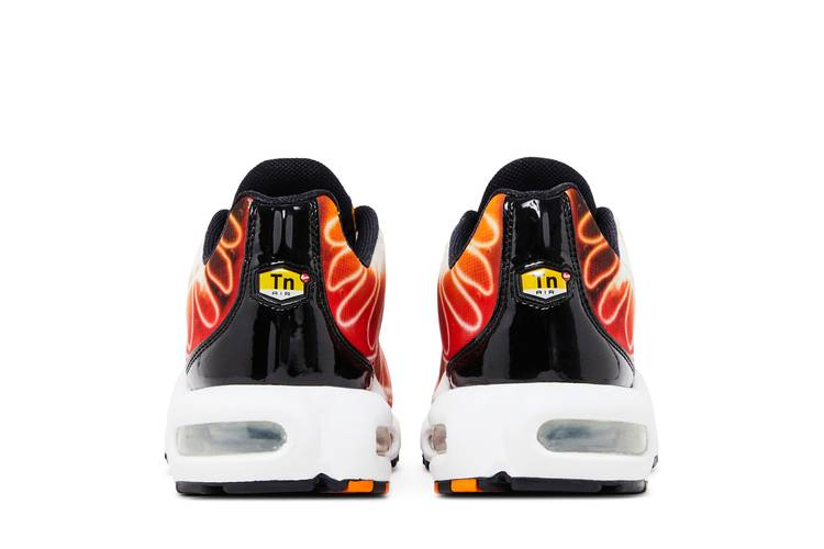 Кроссовки Nike Men's Air Max Plus 'Light Photography - Sport Red'