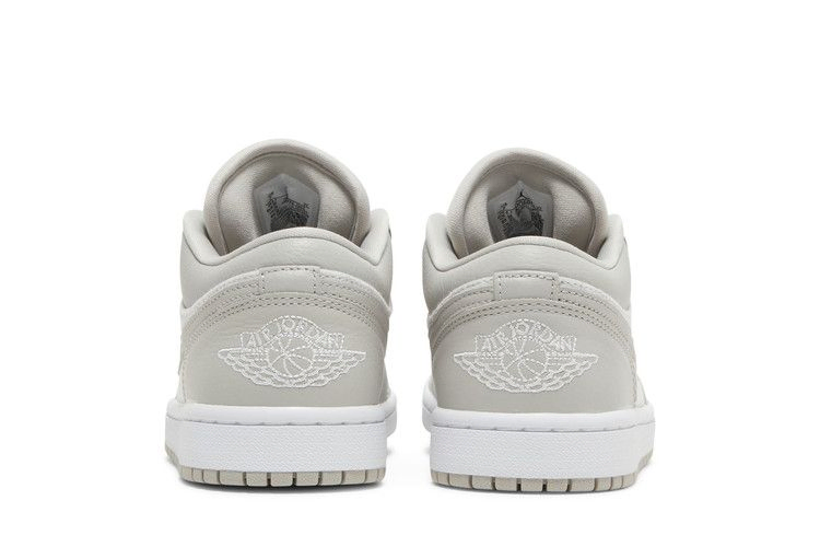 Кроссовки Wmns Air Jordan 1 Low SE 'Light Iron Ore'