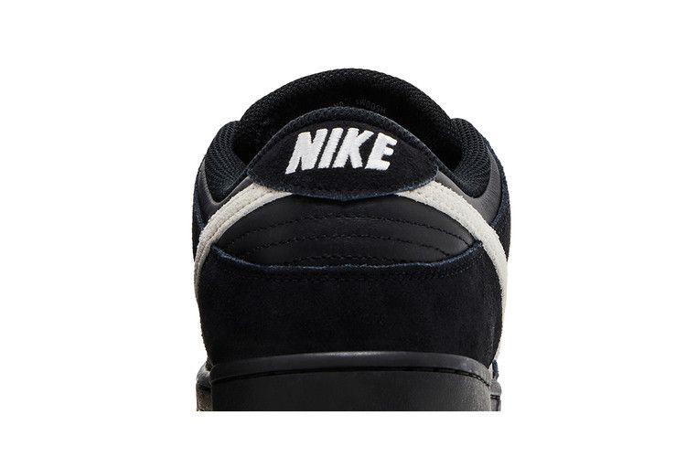 Кроссовки Nike Dunk Low Pro SB 'Black White Gum'