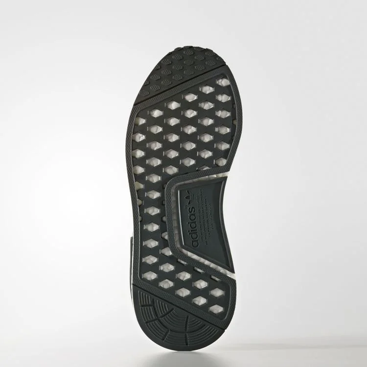 Krossovki-Adidas-Wmns-NMD_XR1-Primeknit-Ivy-3