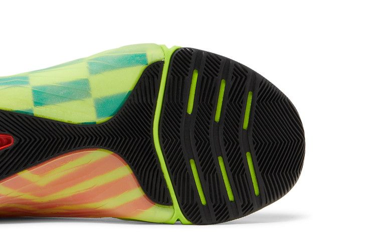 metcon-7-amp-volt-bright-spruce-checkered-dh3382-703_04