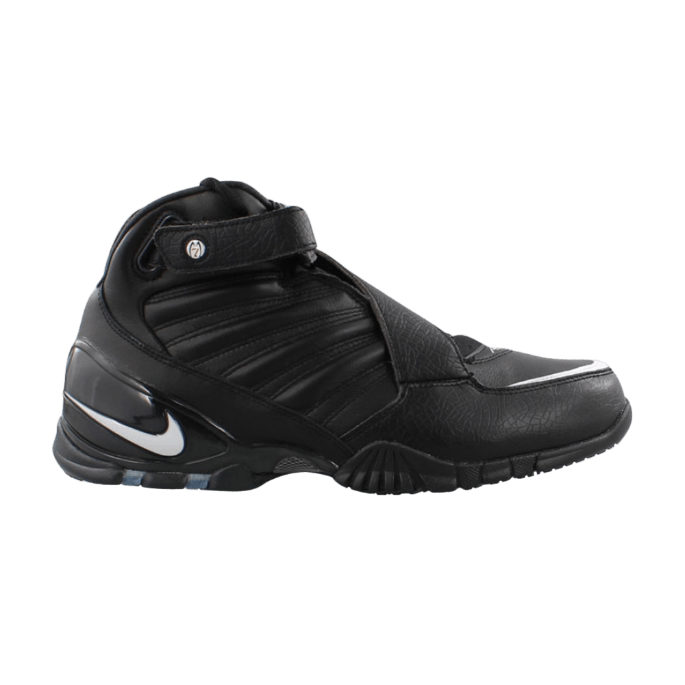zoom-vick-3-retro-triple-black-832698-002