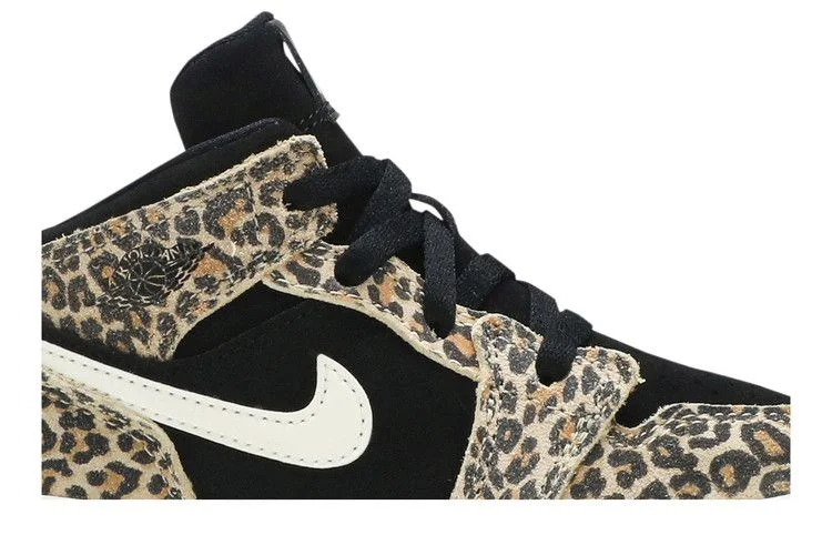 Krossovki-Air-Jordan-1-Mid-SE-TD-Cheetah-1