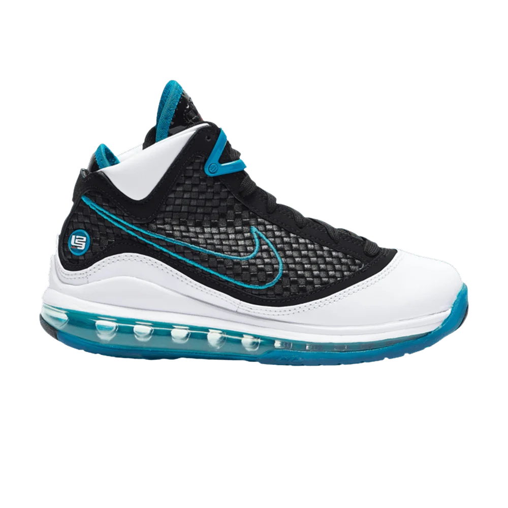 Krossovki-Nike-Air-Max-LeBron-7-GS-Red-Carpet