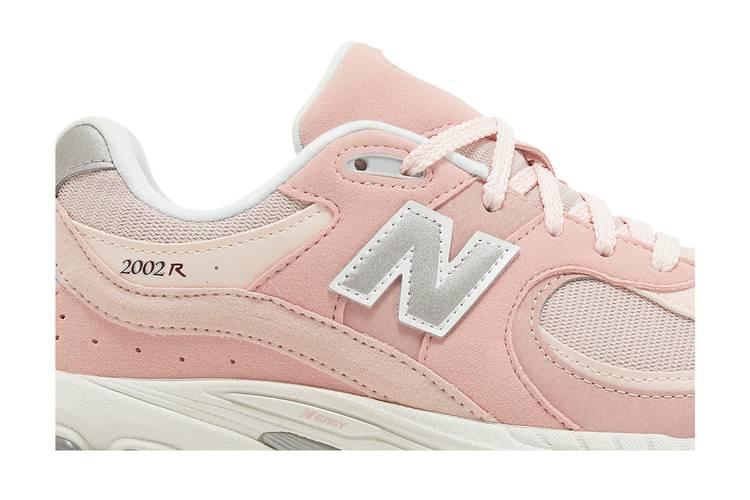 Кроссовки New Balance 2002R Big Kid Wide 'Pink Sand'