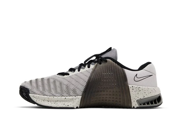 Кроссовки Nike Metcon 9 'Light Iron Ore Flat Pewter'