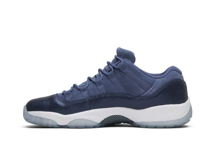 air-jordan-11-retro-low-gs-blue-moon-580521-408_02