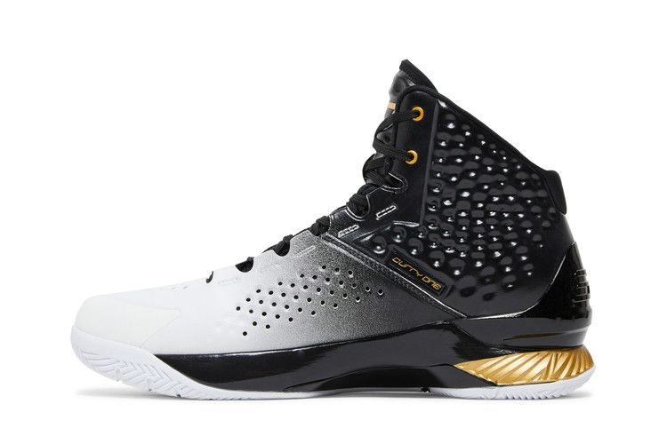 Кроссовки Under Armour Curry 1 Retro 'MVP' 2022