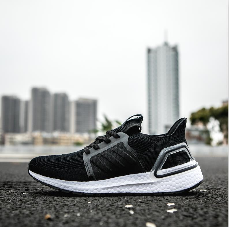 Кроссовки adidas Wmns UltraBoost 19 Core Black