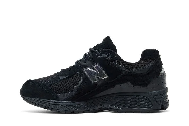 Кроссовки New Balance 2002R 'Protection Pack - Black'