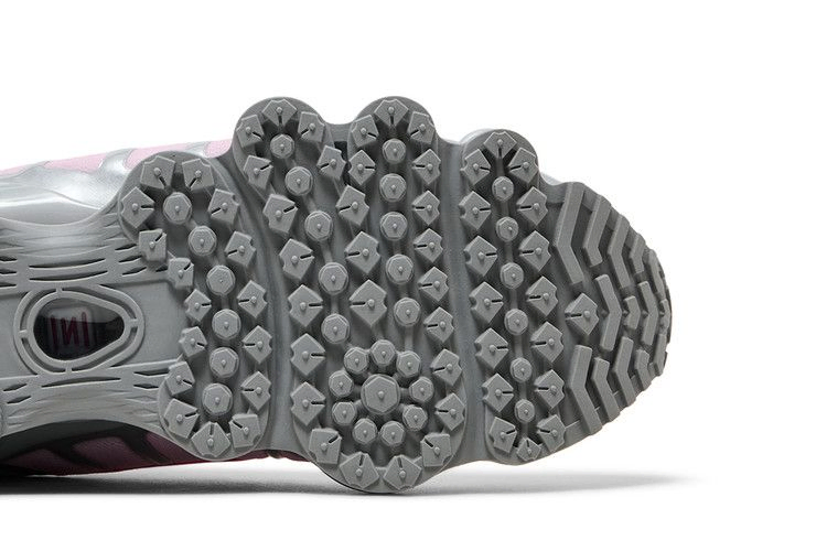 Кроссовки Nike Wmns Shox TL 'Metallic Platinum Pink Foam'