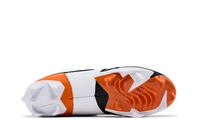 Кроссовки Air Jordan 1 Low TD Cleat 'Shattered Backboard'