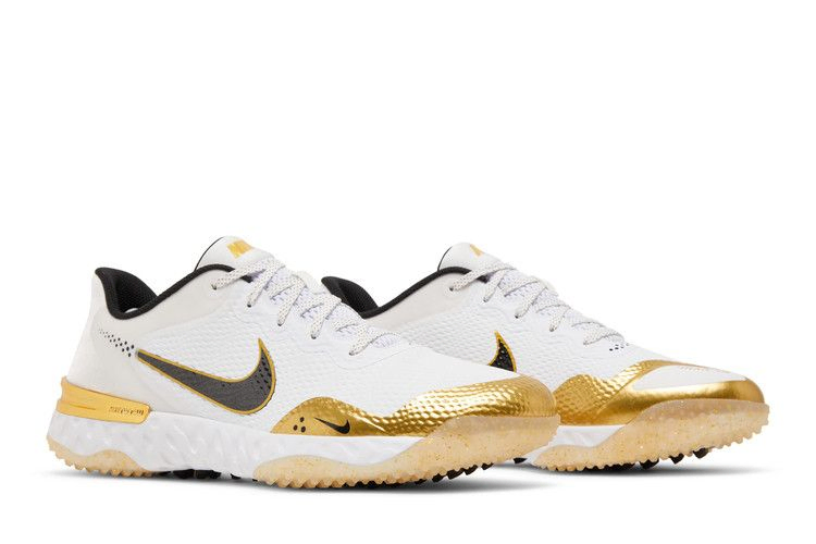 alpha-huarache-elite-3-turf-white-metallic-gold-cv3560-106_07