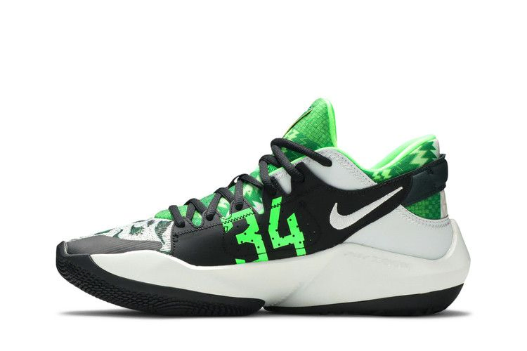 zoom-freak-2-naija-da0907-002_02