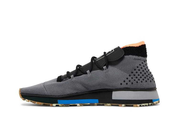 alexander-wang-x-aw-run-mid-st-crag-ac6844_02