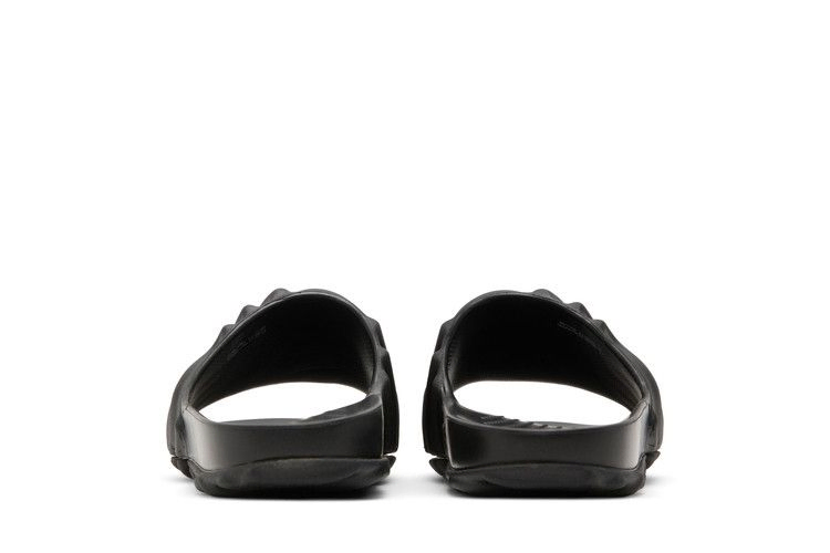 salehe-bembury-x-pollex-slide-sasquatch-208685-blk_05