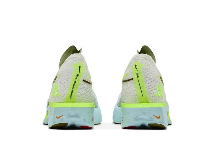 Krossovki-Nike-Wmns-ZoomX-VaporFly-Next-3-Wherever-Whenever-5