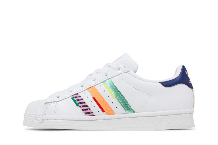 Кроссовки adidas Wmns Superstar 'Multi Jagged Stripes'