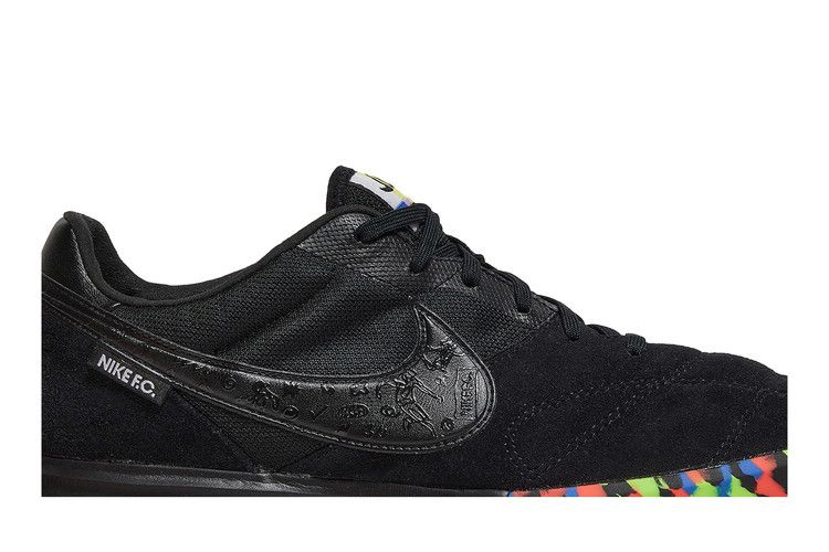 Кроссовки Nike Premier 2 Sala IC 'Black Multi Camo'