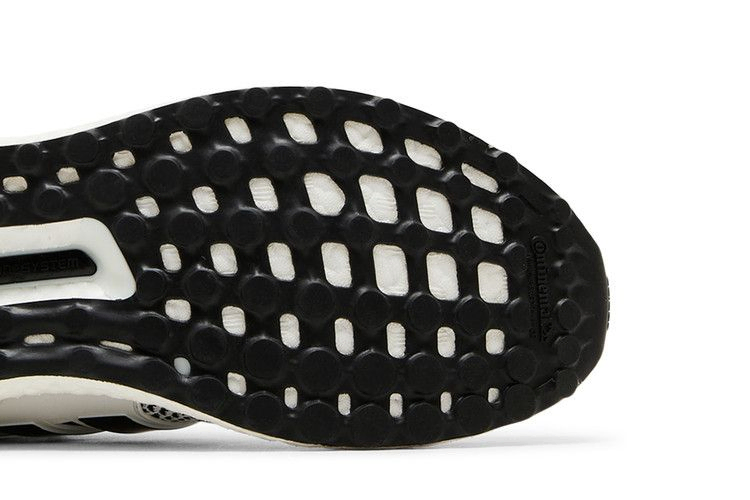 ultraboost-1-0-oreo-ih4924_04-1