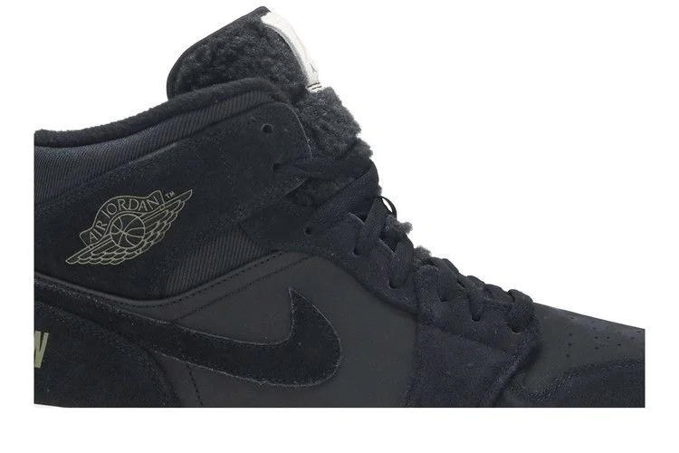 Кроссовки Air Jordan 1 Retro Mid 'Black'