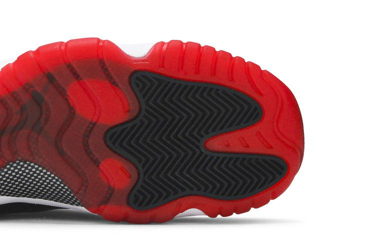 air-jordan-11-retro-gs-2012-release-378038-010_04