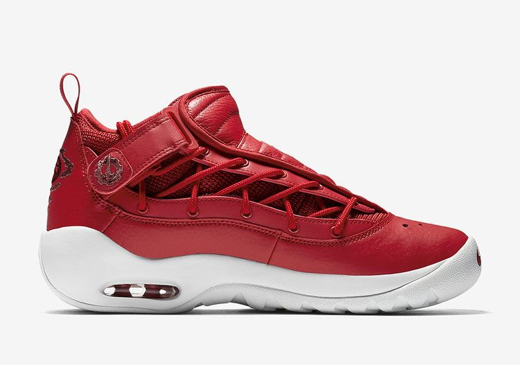 air-shake-ndestrukt-red-leather-880869-600_02