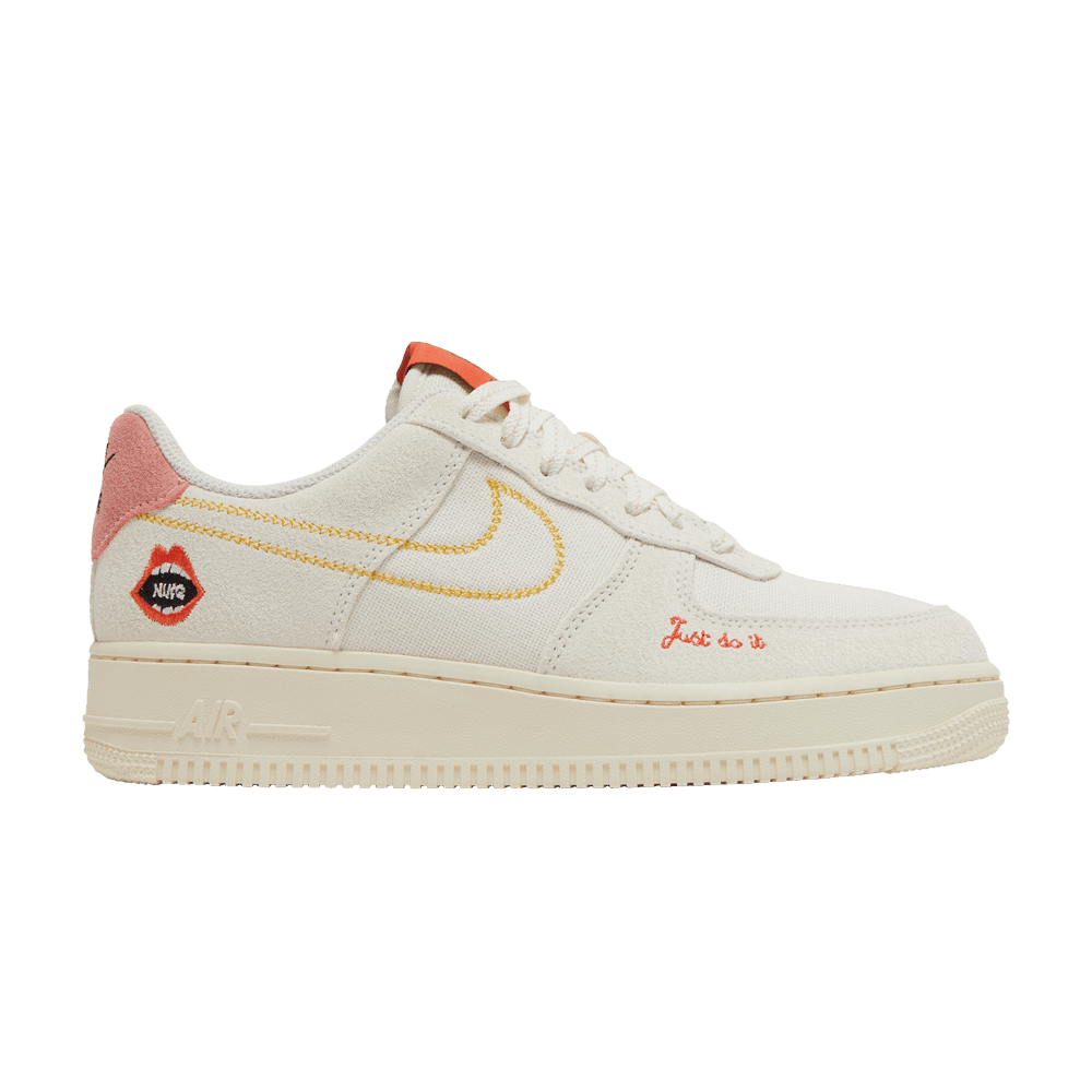 wmns-air-force-1-07-peace-dq7656-100