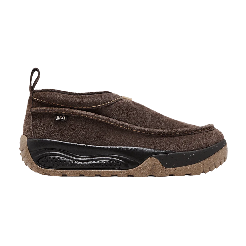 Krossovki-Nike-ACG-Izy-Baroque-Brown