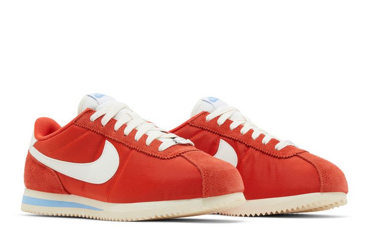 wmns-cortez-picante-red-dz2795-601_07