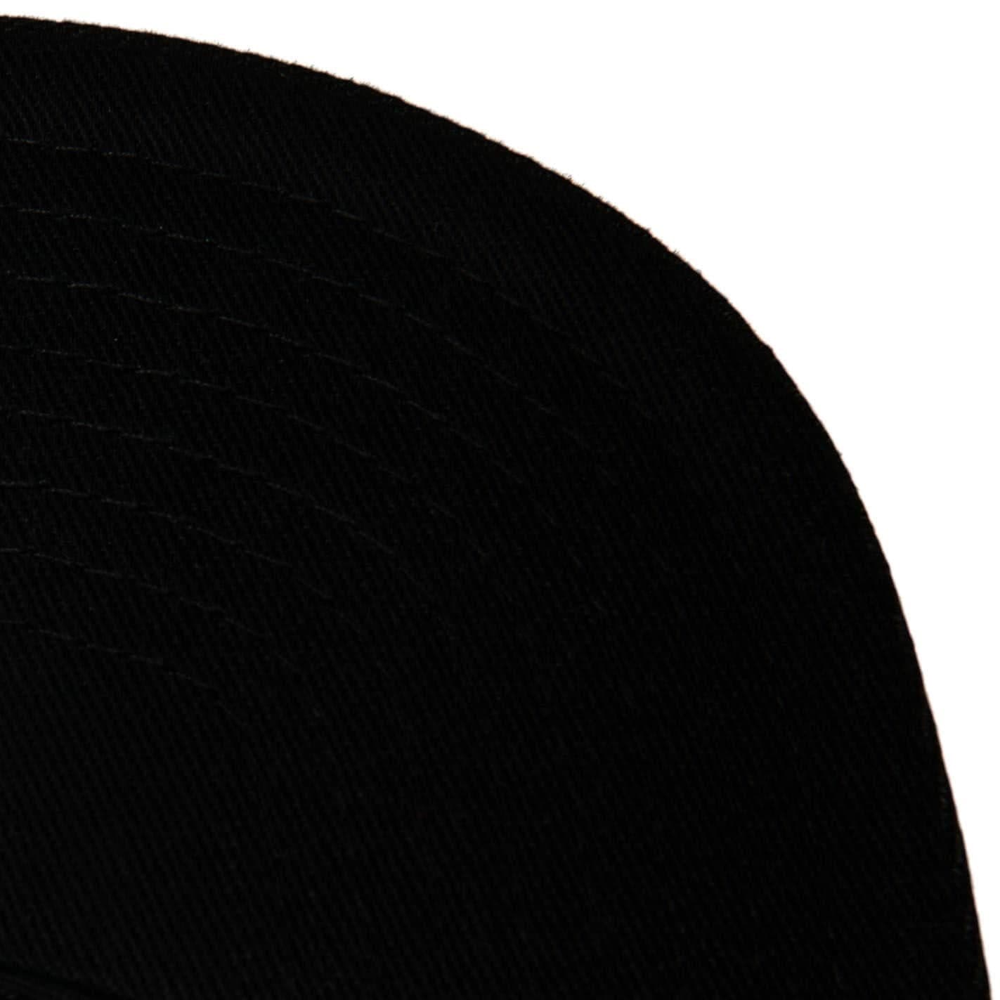 Mitchell-Ness-XL-BWG-Snapback-New-York-Knicks-2