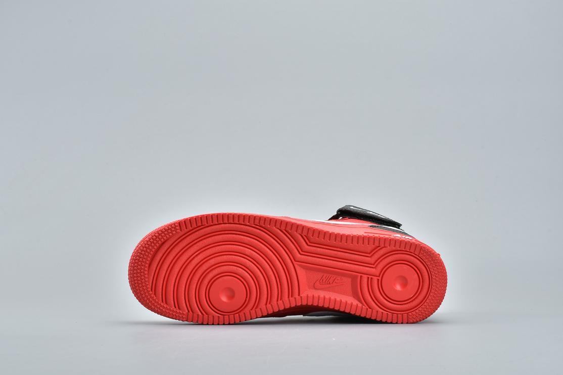 Кроссовки Nike Air Force 1 Mid '07 LV8 'Overbranding'