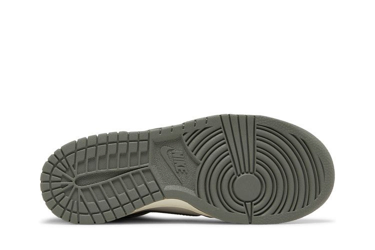 Кроссовки Nike Dunk High SE GS 'Light Bone Tumbled Grey'