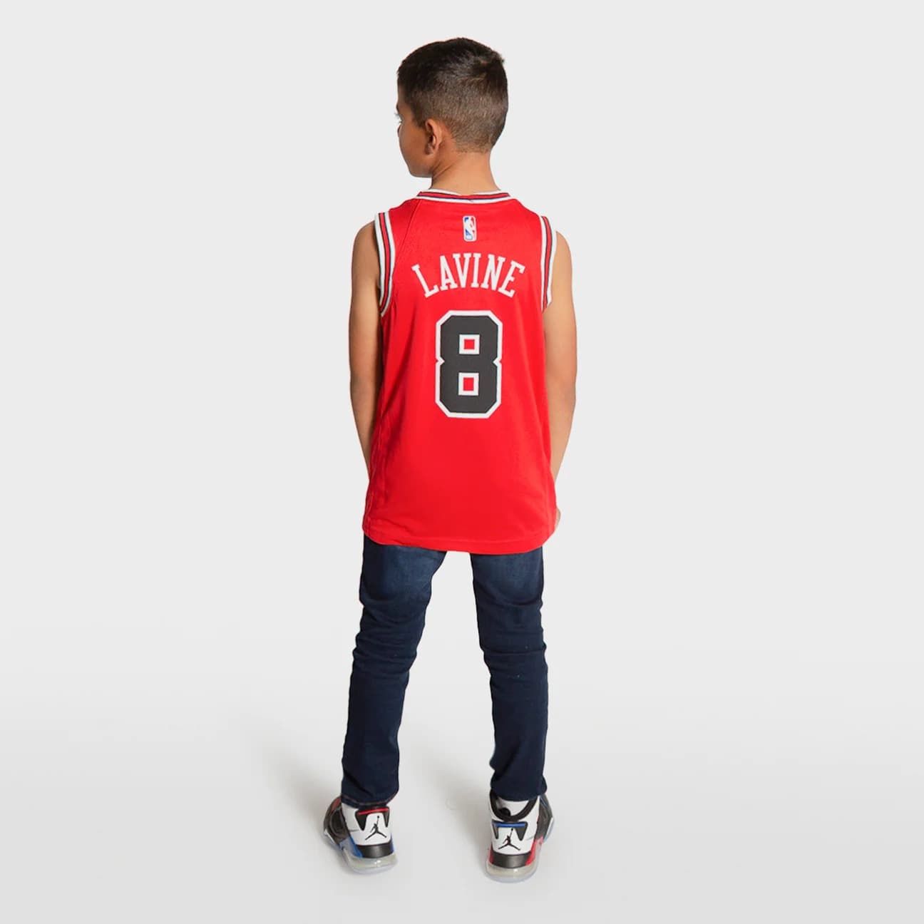 Баскетбольная джерси 2022-23 Chicago Bulls Zach Lavine #8 Youth Swingman Icon Edition Red Jersey