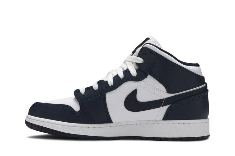 Krossovki-Air-Jordan-1-Mid-GS-Obsidian-2