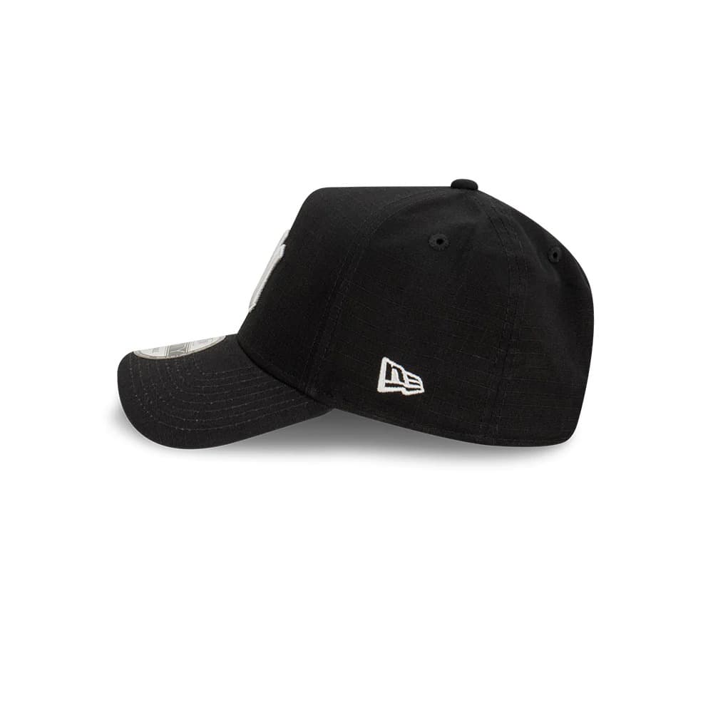 Бейсболка New Era New York Yankees Ripstop 9FORTY A-Frame MLB Snapback Black Hat