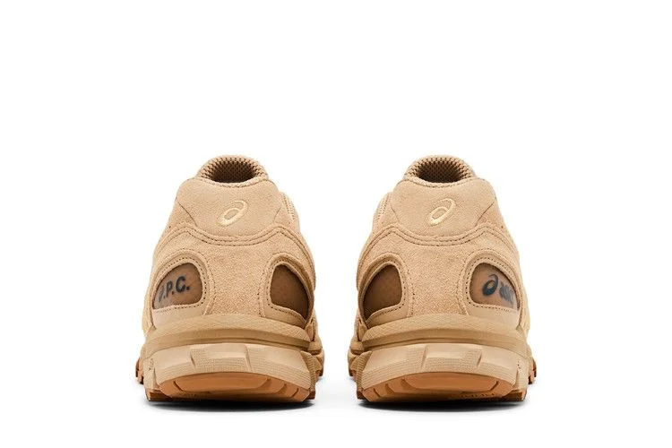 Krossovki-A.P.C.-x-ASICS-Gel-Sonoma-15-50-Dune-5