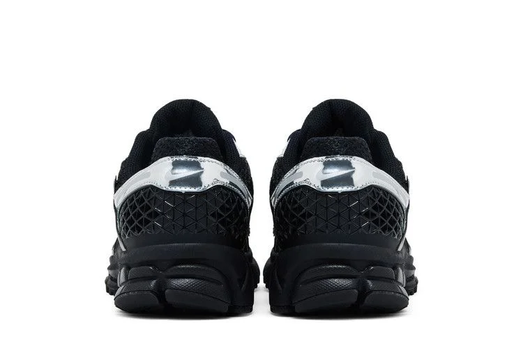 Krossovki-Nike-Wmns-Air-Zoom-Vomero-5-Black-Metallic-Silver-5