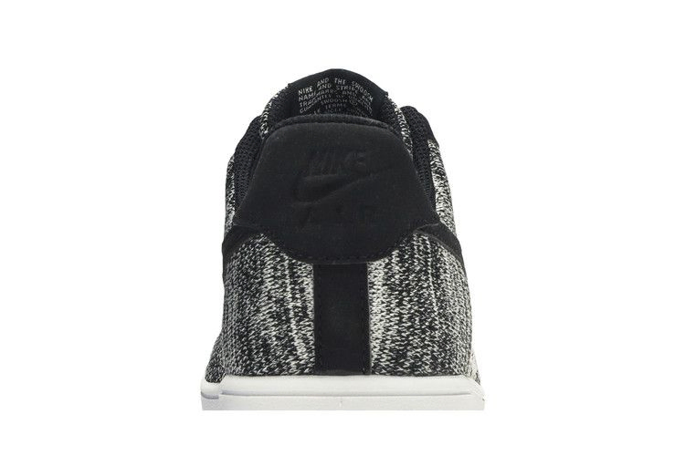 Кроссовки Nike Air Force 1 Flyknit Low 2.0 'Oreo'